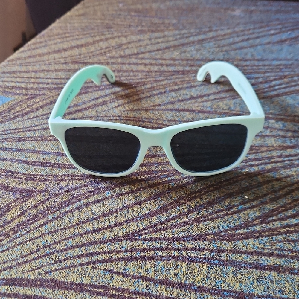 Bottle Opener Sunglasses